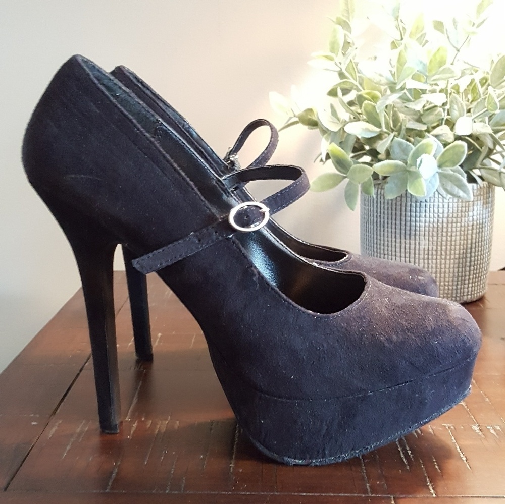 Forever 21 5" Suede Platform Mary Jane